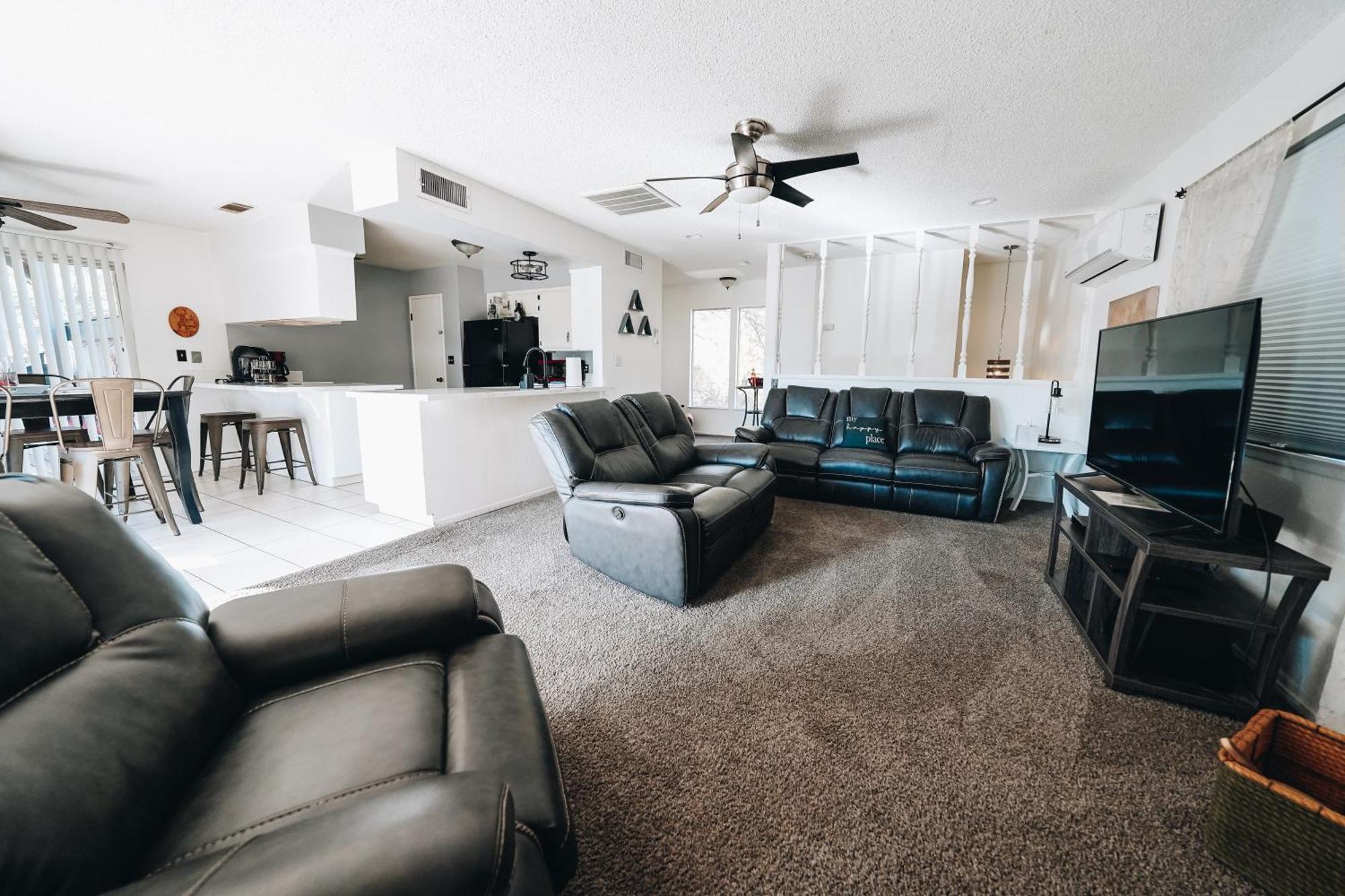 Pebble Creek Villa Три Ривърс Екстериор снимка